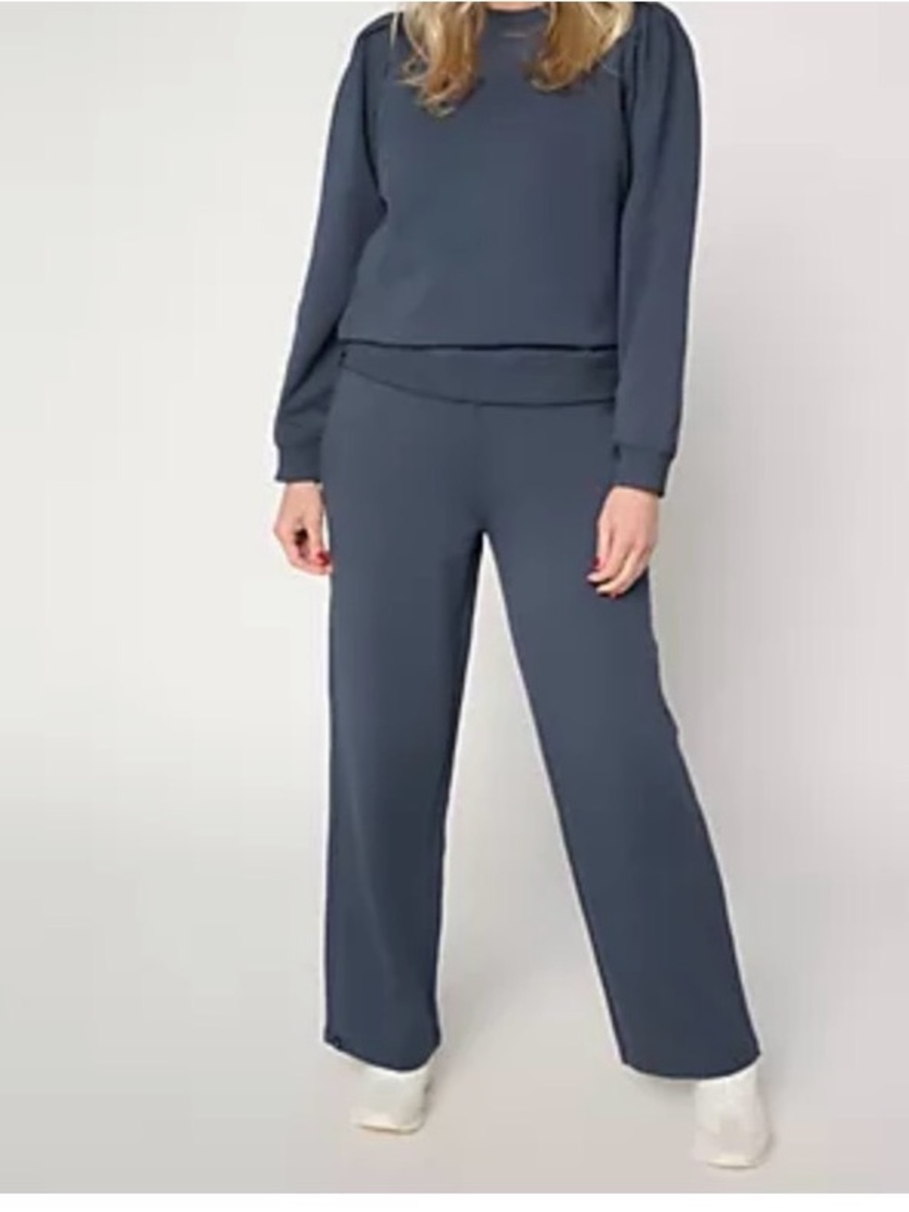 Barefoot Dreams Reg. Brushed Luxe Lounge Puff Sleeve matching travel set